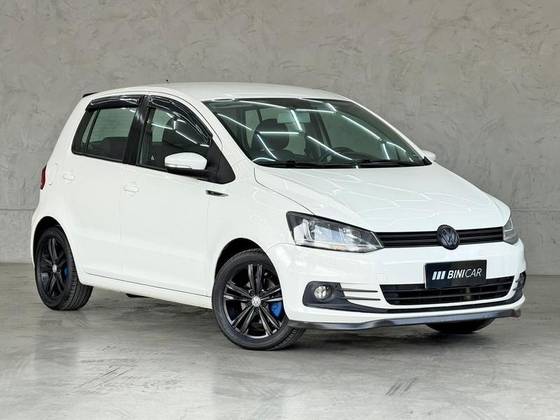 VOLKSWAGEN FOX 1.0 MPI TRENDLINE 12V FLEX 4P MANUAL VOLKSWAGEN FOX 1.0 MPI TRENDLINE 12V FLEX 4P MANUAL